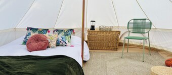 Private Glamping - Romantic Stargazing Tent- Peaceful Getaway near Lake