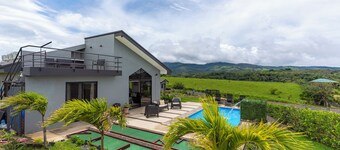 La Vista! View of Arenal volcano & lake - Pool - Air conditioning - Great WiFi