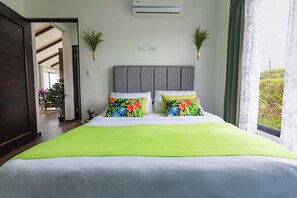 4 bedrooms, desk, iron/ironing board, travel cot