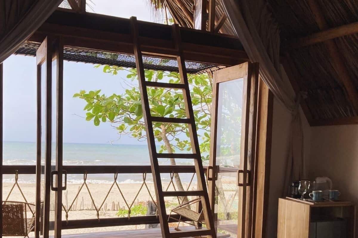 Comfort kamer, uitzicht op strand | Gratis wifi