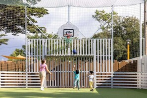 Sportplatz
