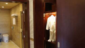 Minibar, desk, blackout drapes, bed sheets