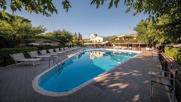 Image sans description, 1 de 15, bouton