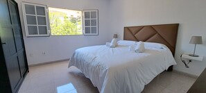 5 bedrooms, WiFi, bed sheets - Villa LA Tosca (Las palmas de g.c.)