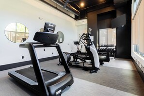 Apartment (2 Bedrooms) | Interior - Downtown Nashville 2BR Condo Balcony & Parking Near Broadway (Nashville)