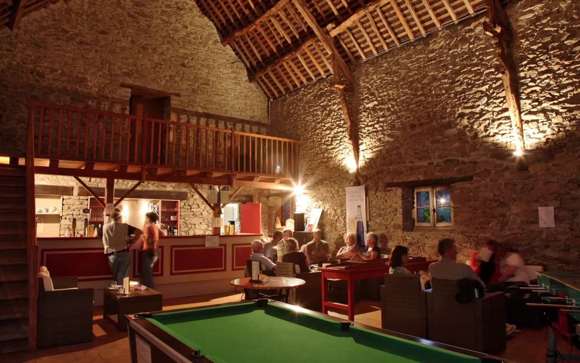 Bar (in der Unterkunft)