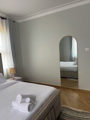 1 quarto, ferros/tábuas de passar roupa, Wi-Fi, roupa de cama