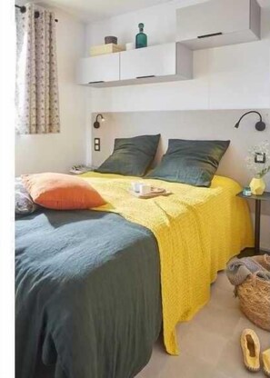 3 bedrooms, WiFi - Camping 5 étoiles - Parc aquatique - ccaaagb (Quimper)