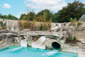 屋内プール、温水プール