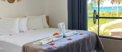 Basic Room | Minibar, desk, free WiFi, bed sheets