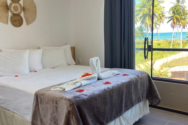 Basic Room | Minibar, desk, free WiFi, bed sheets