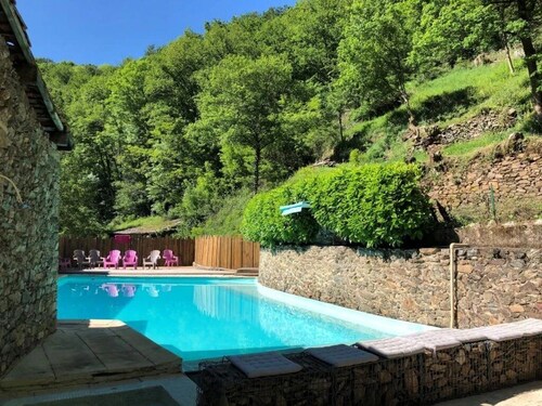 ZEcamping 3* toboggans chiens acceptés locatif LV BBQ 60m2 6 pers