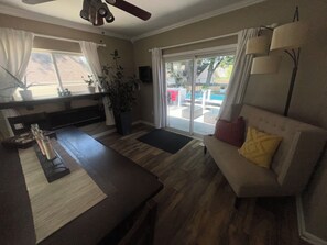 Smart TV, fireplace, video games - Berkley Resort (Berkley)