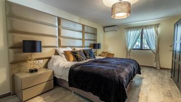 Biệt thự | 7 phòng ngủ, bàn ủi/dụng cụ ủi quần áo