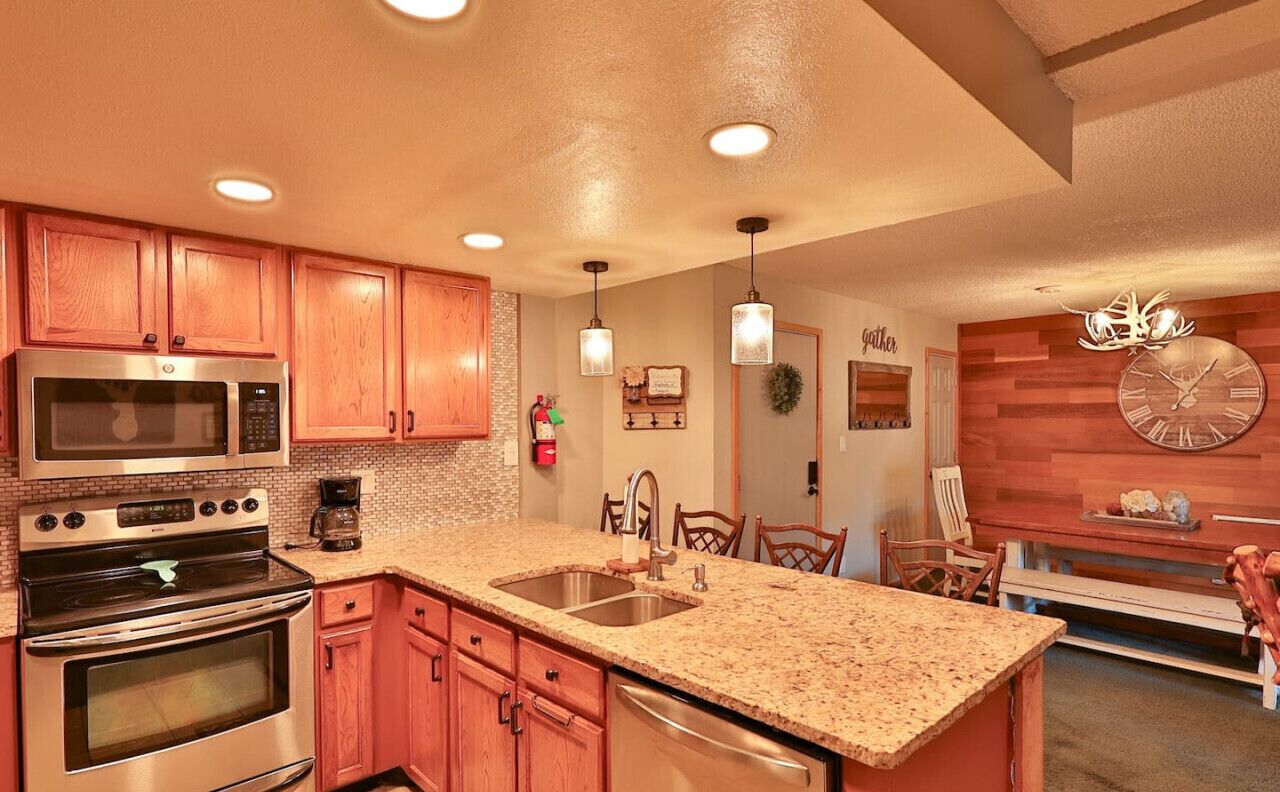 Fridge, microwave, oven, dishwasher