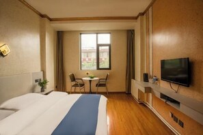Room - Yutong Holiday Hotel (Shangri-La)