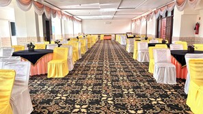Banquet hall - Hotel Reem (Jwalamukhi)