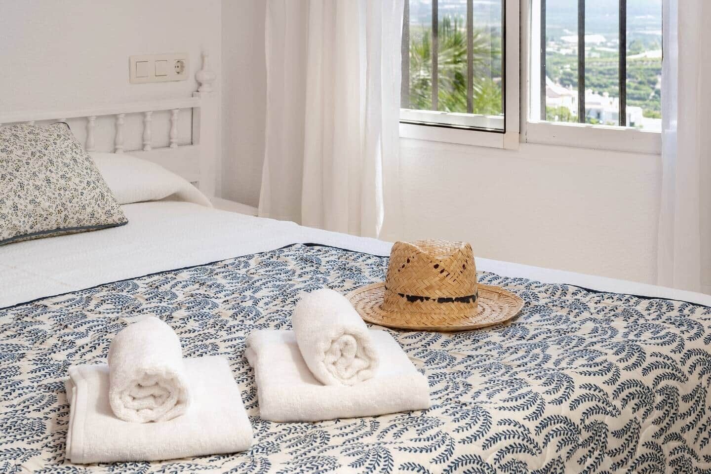 2 quartos, ferros/tábuas de passar roupa, Wi-Fi de cortesia