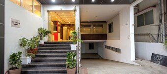 Suraksha Stay Brookfield 