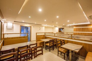 Restaurant - Suraksha Stay Brookfield (Bengaluru)