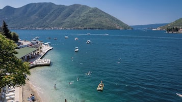 Beach bar