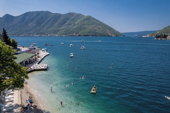 Beach bar