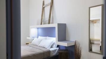 Deluxe-Vierbettzimmer, mit Bad (Suite Diana)