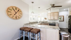 Fridge, microwave, oven, stovetop - Spectacular two story vacation home with 5 bedrooms and 4.5 bathrooms. (Marco island)