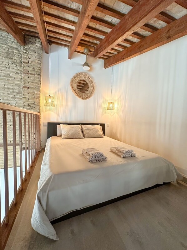 1 bedroom, iron/ironing board, free WiFi, bed sheets