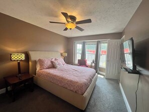 3 Schlafzimmer, Bügeleisen/Bügelbrett, Reisekinderbett, kostenloses WLAN