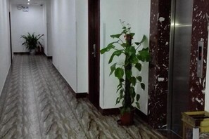 Unclassified image, 2 of 23, button - Shenzhen Liuliu Hotel (Shiyan Bus Station) (Shenzhen)
