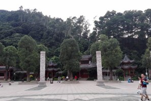 Unclassified image, 3 of 23, button - Shenzhen Liuliu Hotel (Shiyan Bus Station) (Shenzhen)