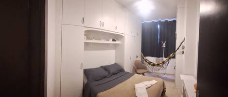 Lejlighed - ikke-ryger - tekøkken | 1 soveværelse, mørklægningsgardiner, lydisolering, strygejern/strygebræt