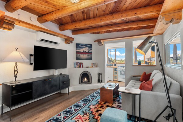 Smart-TV, Stereoanlage, Drucker