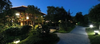 Xianning Hot Spring Valley Resort