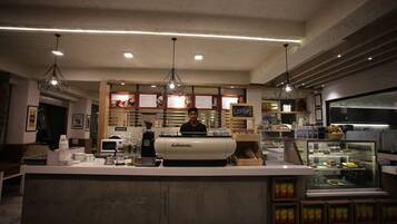 Bar (en la propiedad)