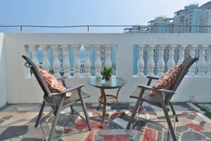 Room - Loushanglou Seascape Motel (Sanya)