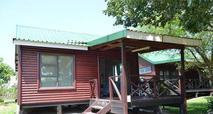 Holiday Home with 2 Cabins in Sodwana Bay