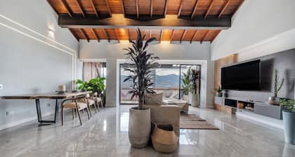 BEST LOCATION in Poblado. Large 2 Story Penthouse w/ Roof Top View of the City