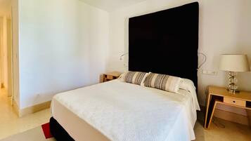 2 slaapkamers, wifi, beddengoed