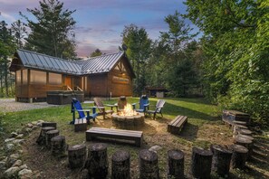 Terrace/patio - Yoho - Refuge en Nature Avec Foyer - spa (Chertsey)