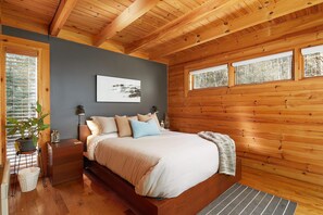 2 bedrooms, desk, iron/ironing board, travel crib - Yoho - Refuge en Nature Avec Foyer - spa (Chertsey)