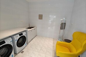 Laundry room - Jinjiang Hotel (Taizhou Huangyan Jiufeng Park) (Taizhou)