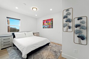 2 sovrum, strykjärn/strykbräda, wi-fi och sängkläder