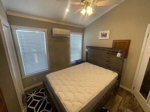 1 室のベッドルーム、WiFi、ベッドシーツ