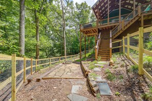 Property grounds - Pet-Friendly West Jefferson Home w/ River View! (West Jefferson)