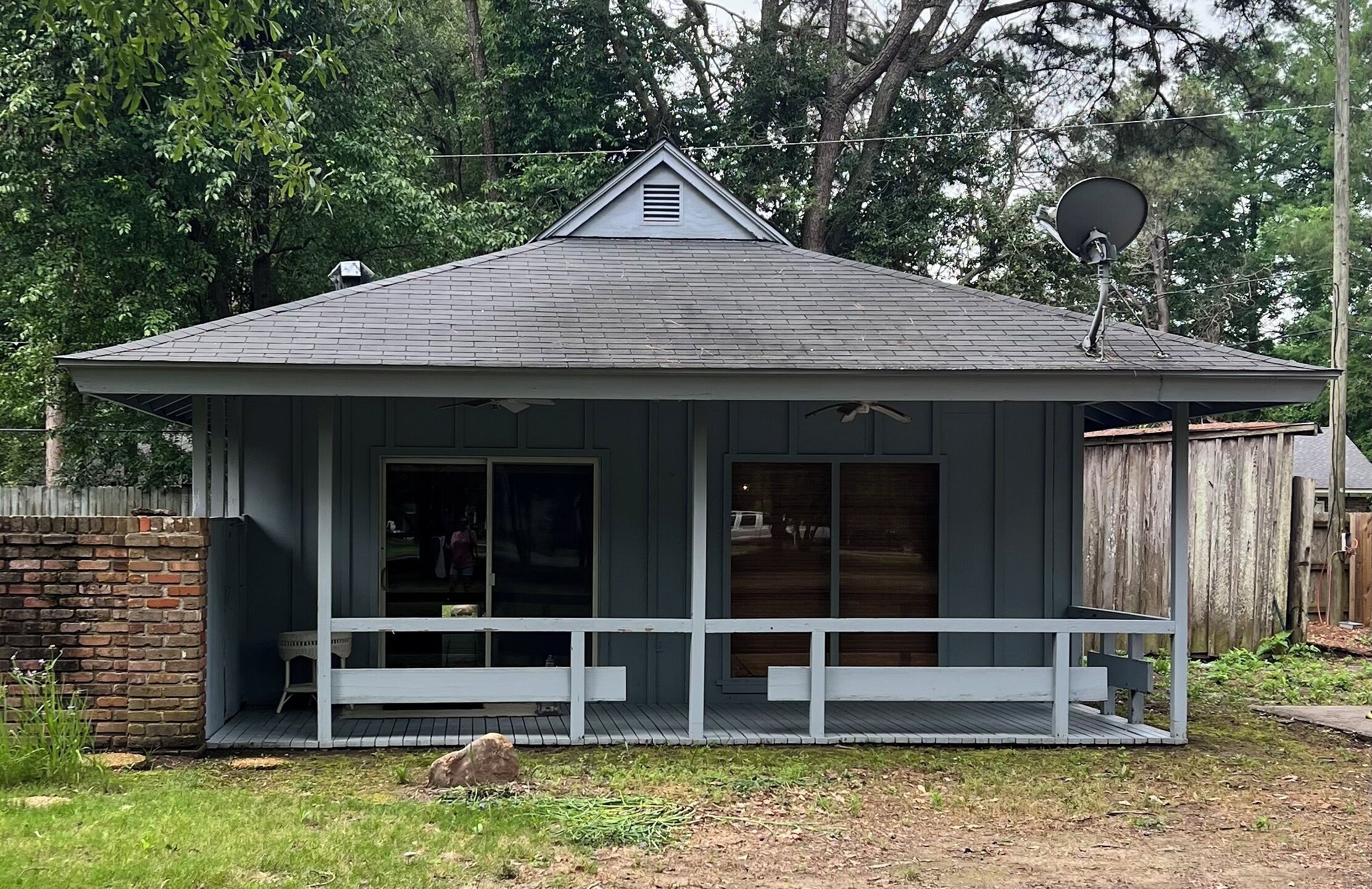 Charming Delta cottage in serene, safe, pedestrian friendly neighborhood