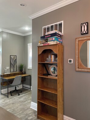 Interior - Spacious Family-Friendly w/Crib, King Bed, & Secured Parking (St. Louis)