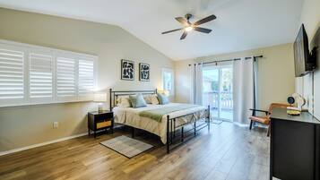 4 sovrum, skrivbord, strykjÀrn/strykbrÀda och resesÀng