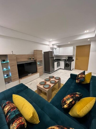 Lovely 1-Bedroom Condo In Guliez<br>Cozy and Stylish